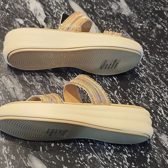 BRAND NEW AMERICAN EXCHANGE WOMEN'S BEADED WEDGE ESPADRILLE SANDALS - Picture 7 of 15